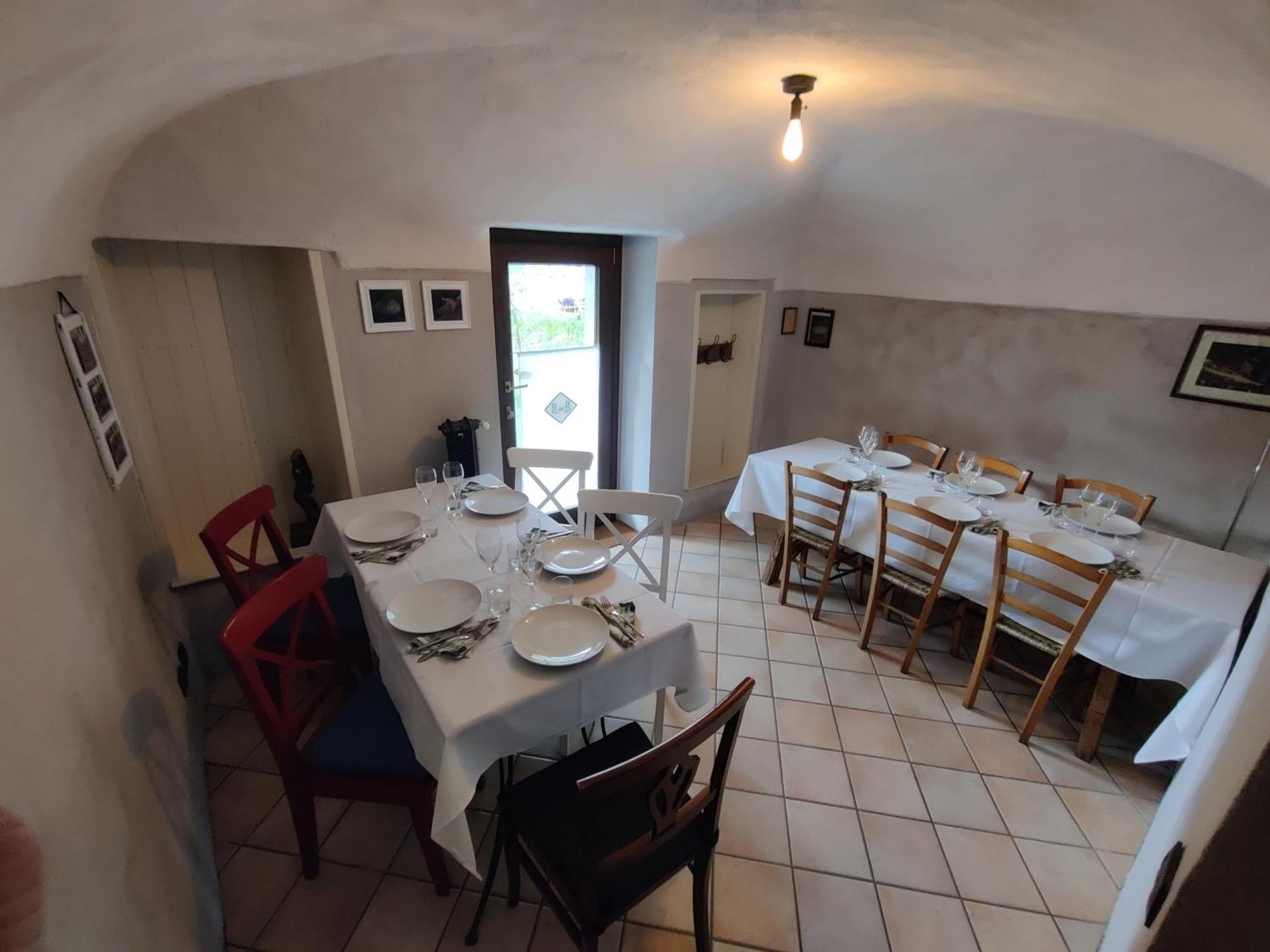 Bed and Breakfast Relais del Brigante à Settimo Vittone Extérieur photo